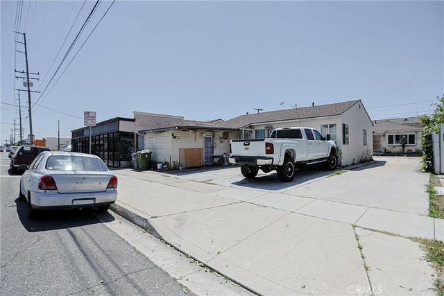 2322 Marine, Gardena, CA 90249