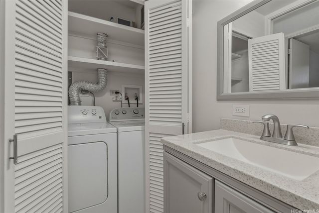 1717 Ala Wai Boulevard 1210, Honolulu, HI 96815