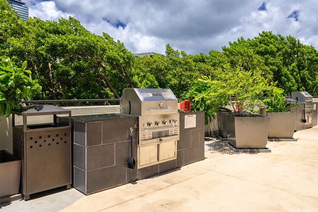 1717 Ala Wai Boulevard 1210, Honolulu, HI 96815