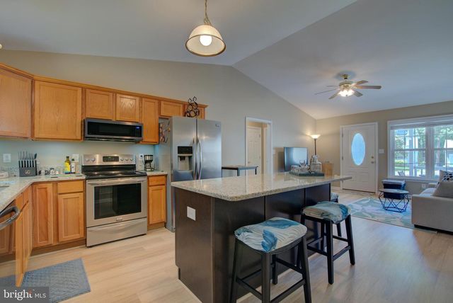 342 9TH, Colonial Beach, VA 22443