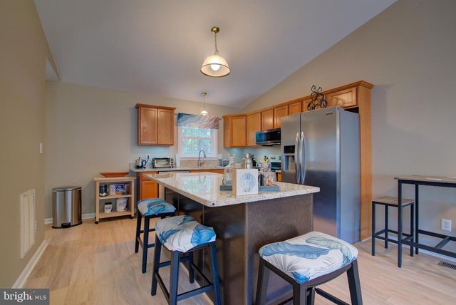 342 9TH, Colonial Beach, VA 22443