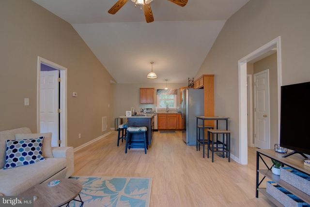 342 9TH, Colonial Beach, VA 22443