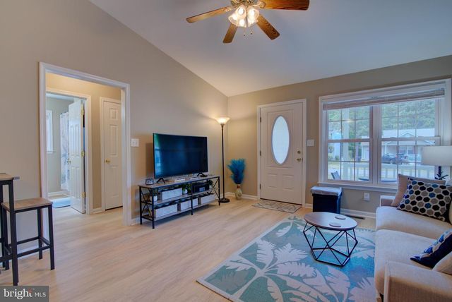 342 9TH, Colonial Beach, VA 22443