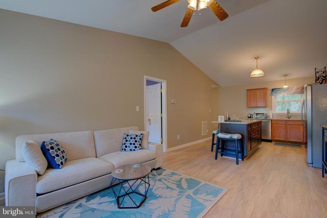 342 9TH, Colonial Beach, VA 22443
