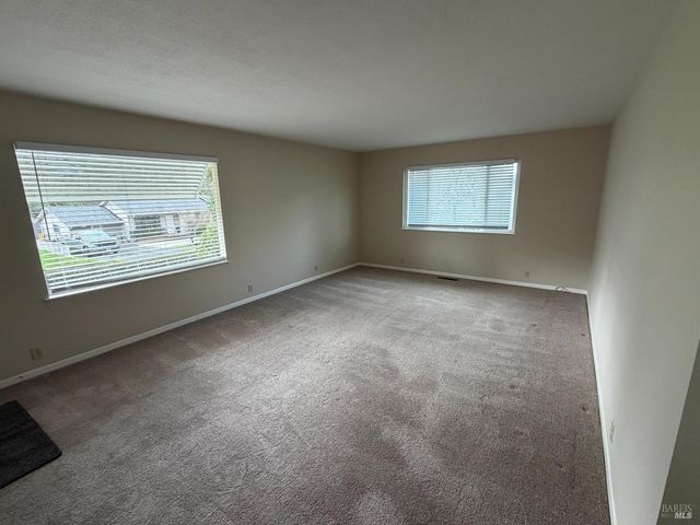 450 Sky Oaks Dr, Angwin, CA 94508