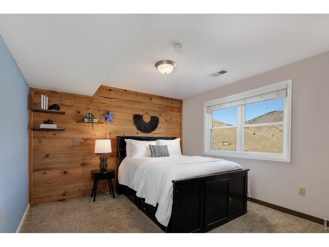 1050 Sunrise Dr, Lyons, CO 80540