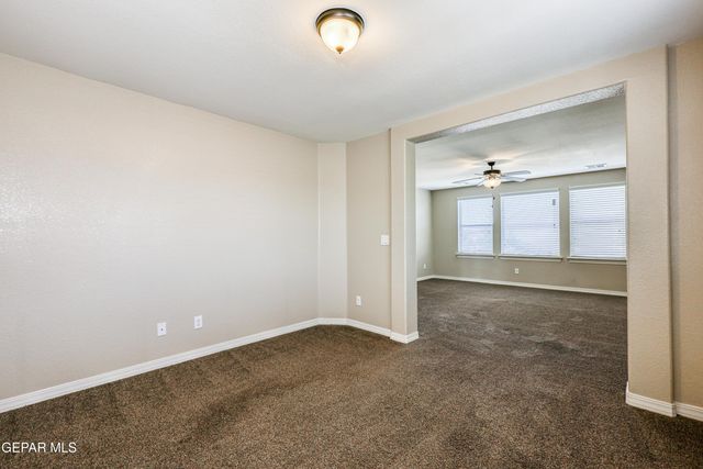 5525 VALLEY CEDAR Drive, El Paso, TX 79932