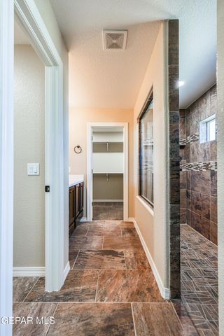 5525 VALLEY CEDAR Drive, El Paso, TX 79932