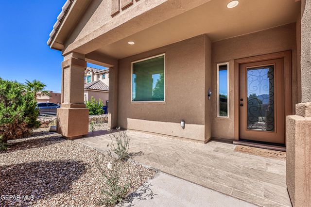 5525 VALLEY CEDAR Drive, El Paso, TX 79932