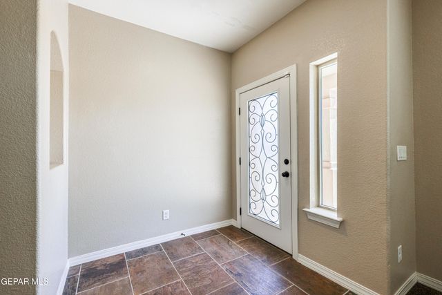 5525 VALLEY CEDAR Drive, El Paso, TX 79932