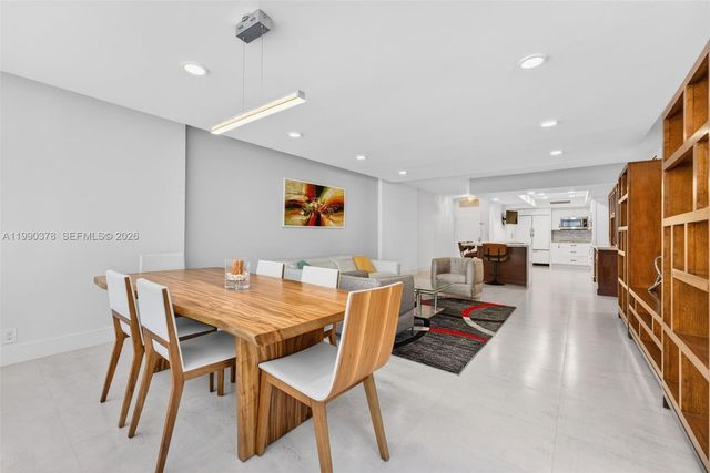 3725 S Ocean Dr 1024, Hollywood, FL 33019