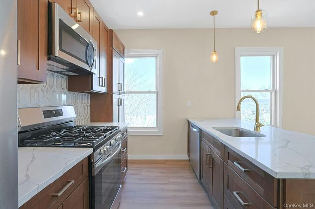 77 S Broadway 2, Nyack, NY 10960