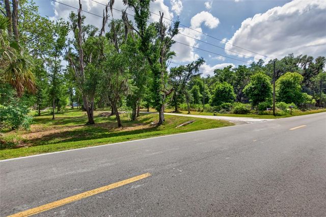 2851 BRUTON ROAD, Plant City, FL 33565