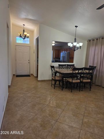 8641 W ROANOKE Avenue, Phoenix, AZ 85037