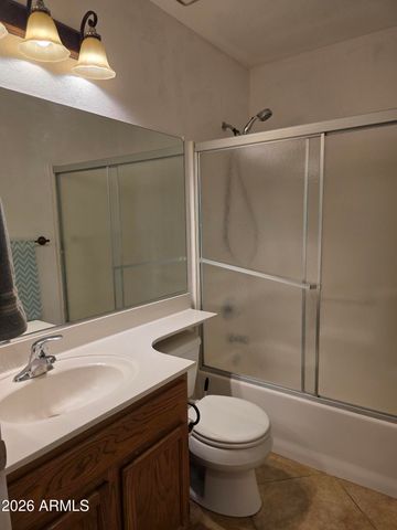 8641 W ROANOKE Avenue, Phoenix, AZ 85037