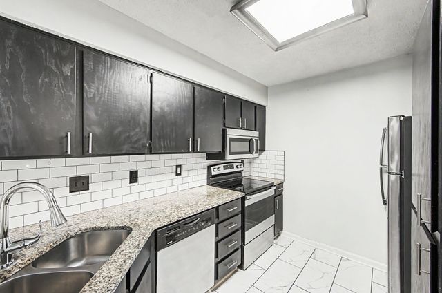614 Poplar Pl, Nashville, TN 37216