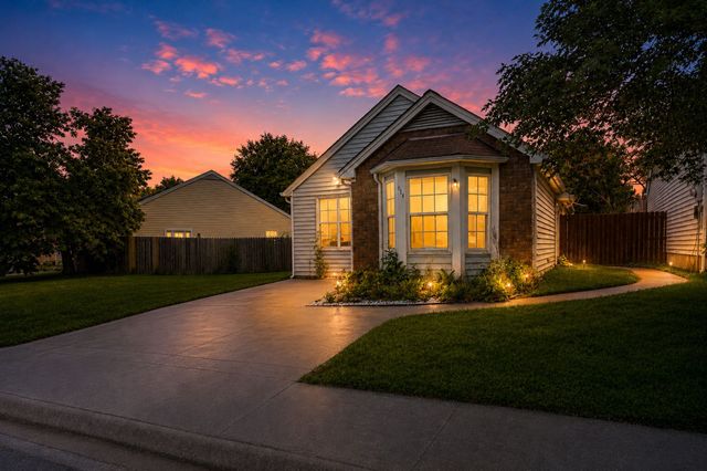 614 Poplar Pl, Nashville, TN 37216