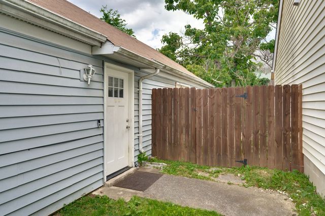 614 Poplar Pl, Nashville, TN 37216