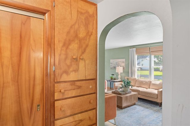 9962 Holden Road, Baroda, MI 49101
