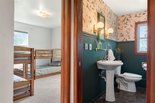 9962 Holden Road, Baroda, MI 49101