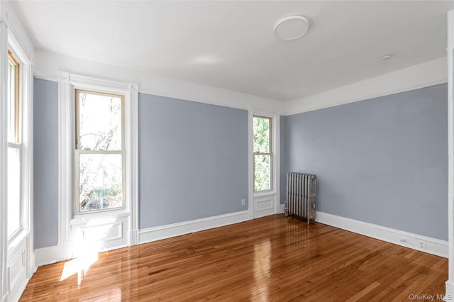 51 Park Place, Sea Cliff, NY 11579