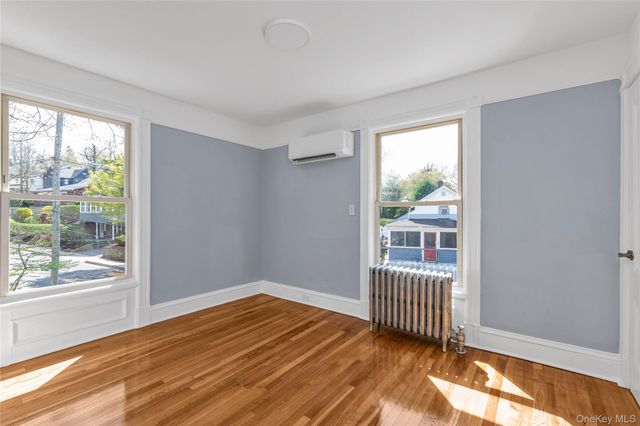 51 Park Place, Sea Cliff, NY 11579