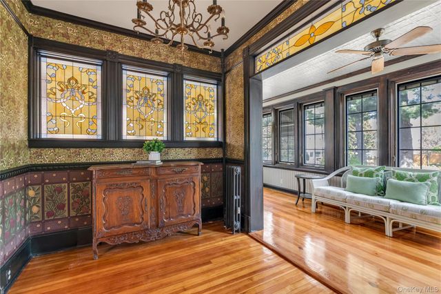 51 Park Place, Sea Cliff, NY 11579