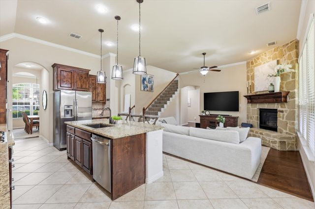 9714 Amberwoods Lane, Frisco, TX 75035