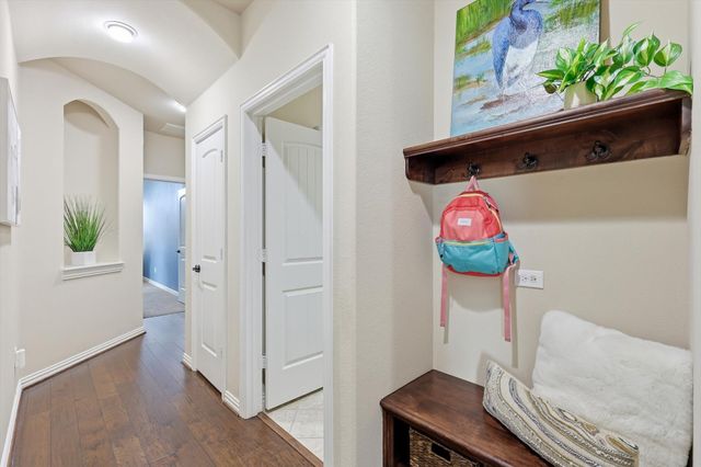 9714 Amberwoods Lane, Frisco, TX 75035