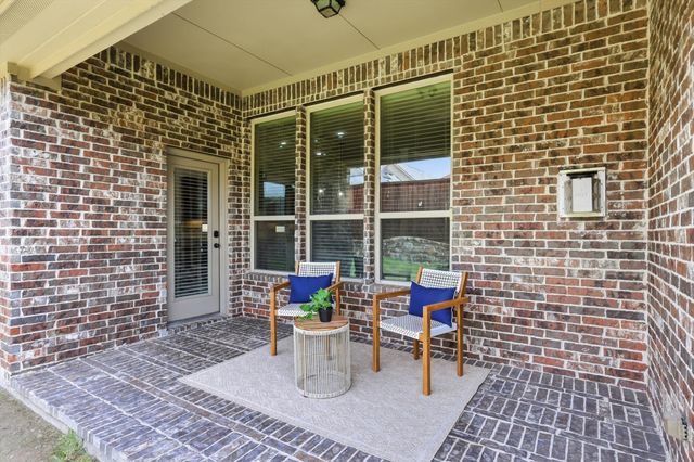 9714 Amberwoods Lane, Frisco, TX 75035