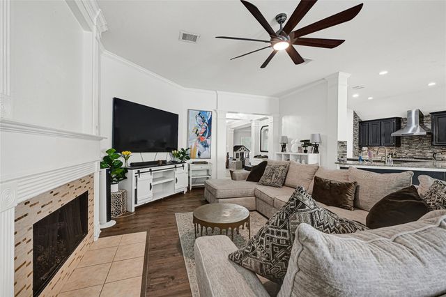 1175 Rustling Wind Lane, Houston, TX 77573