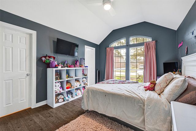 1175 Rustling Wind Lane, Houston, TX 77573