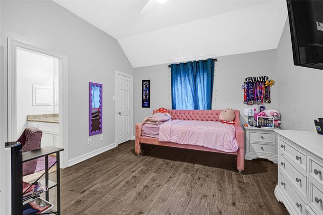 1175 Rustling Wind Lane, Houston, TX 77573