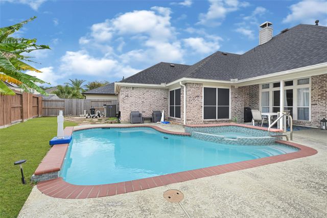 1175 Rustling Wind Lane, Houston, TX 77573