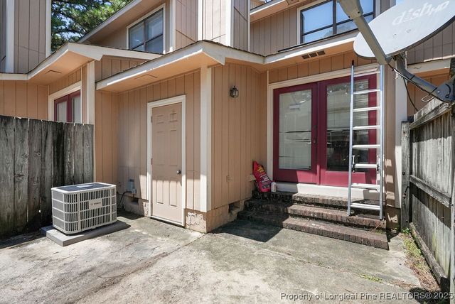 1194 Windham Court, Fayetteville, NC 28303