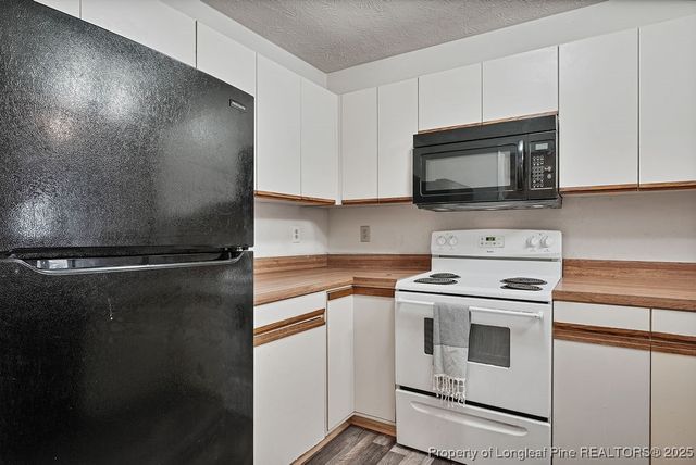 1194 Windham Court, Fayetteville, NC 28303