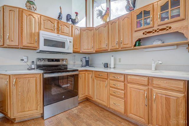 362 Glen Oaks Drive, Delhi Twp, OH 45238
