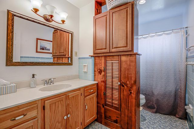 362 Glen Oaks Drive, Delhi Twp, OH 45238