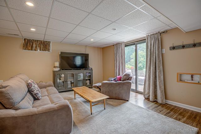 362 Glen Oaks Drive, Delhi Twp, OH 45238