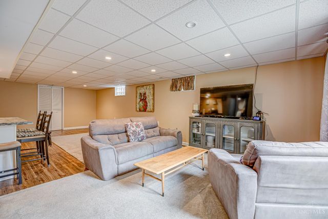 362 Glen Oaks Drive, Delhi Twp, OH 45238