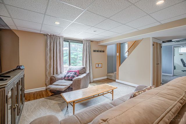 362 Glen Oaks Drive, Delhi Twp, OH 45238