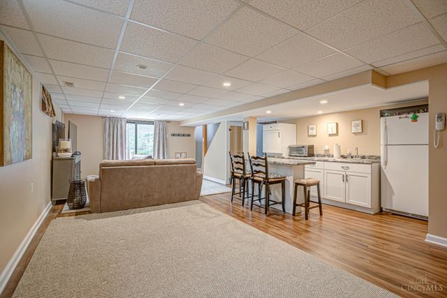 362 Glen Oaks Drive, Delhi Twp, OH 45238