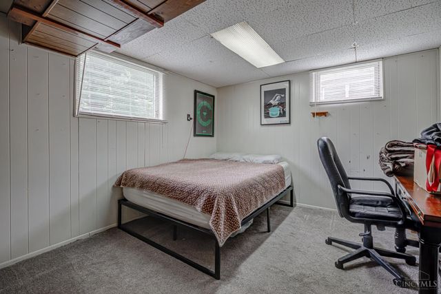 362 Glen Oaks Drive, Delhi Twp, OH 45238