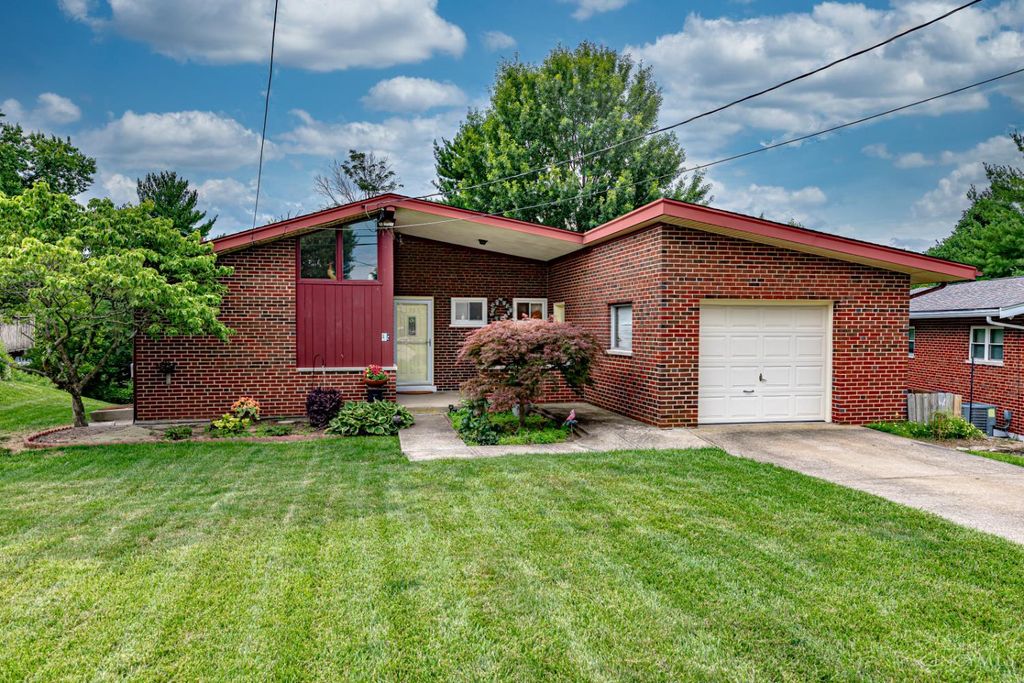 362 Glen Oaks Drive, Delhi Twp, OH 45238