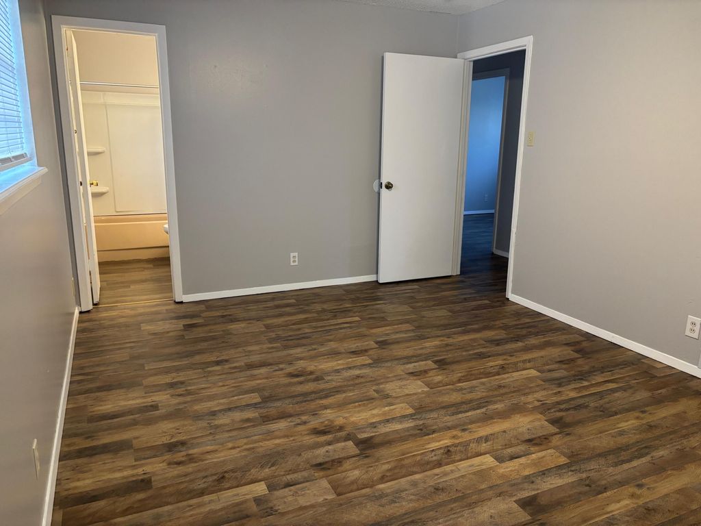 Image 8 of property listing at 8575 N Grape Creek Road, San Angelo, TX 76901