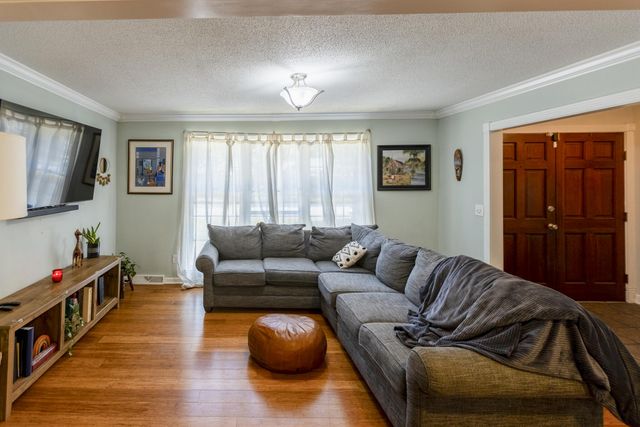207 Foxcroft Lane, Summerville, SC 29485