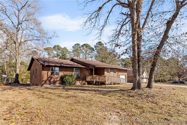 5703 Lochness Court, Fayetteville, NC 28304