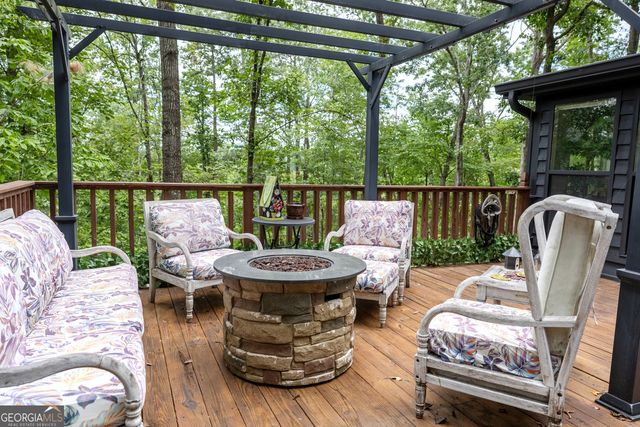 501 High Meadow Lakes Road, Clarkesville, GA 30523