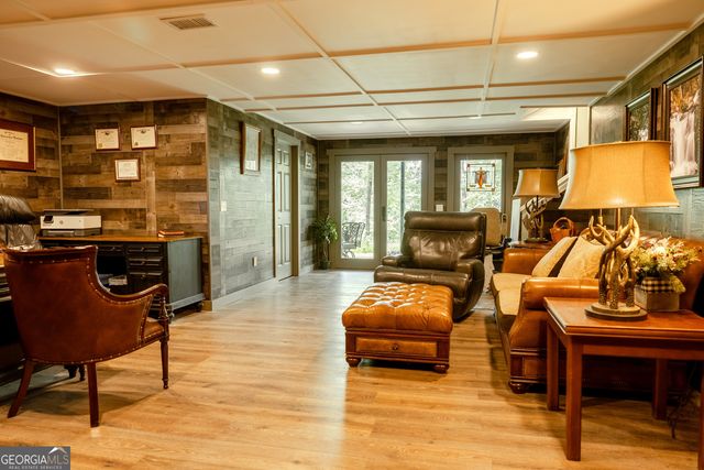 501 High Meadow Lakes Road, Clarkesville, GA 30523
