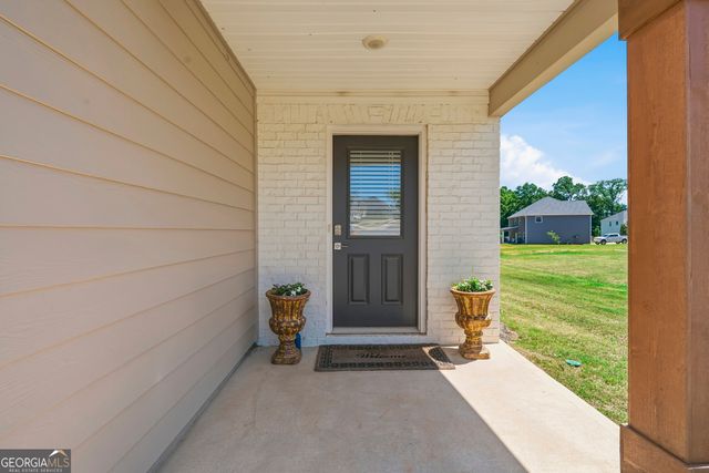 110 Red Barn Court, Perry, GA 31069